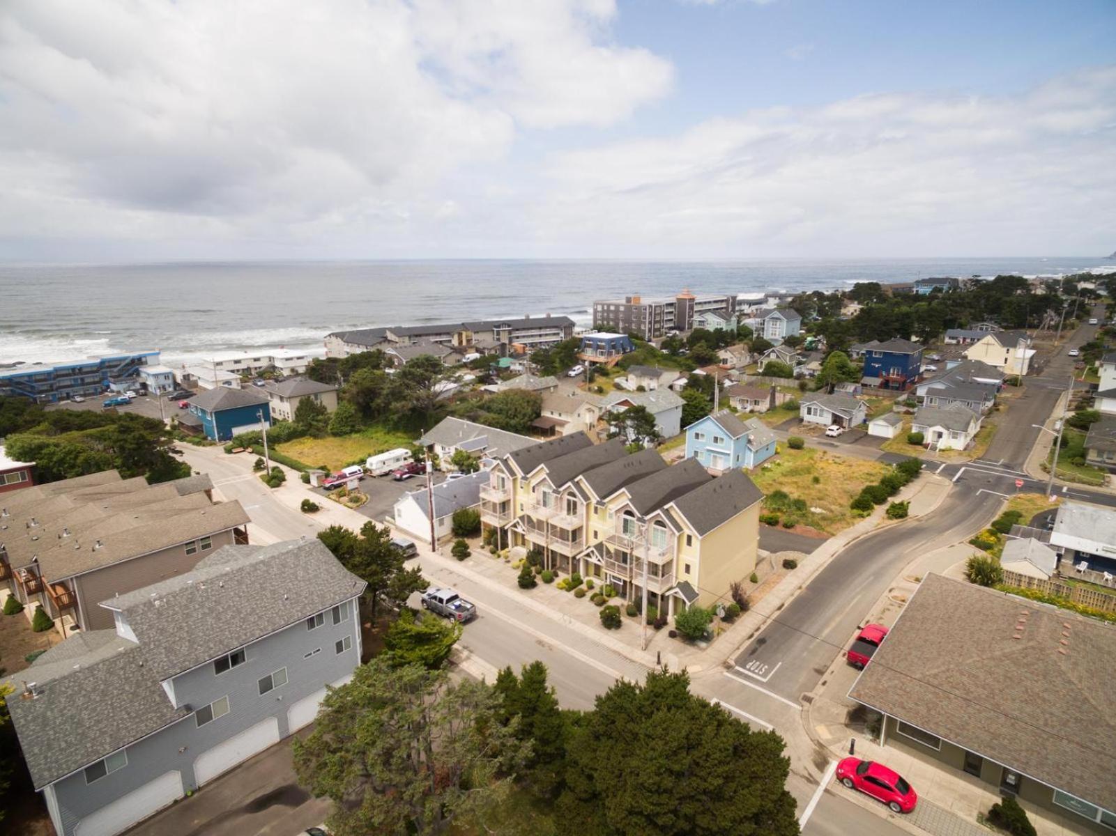The White Turtle Villa Lincoln City Exterior photo